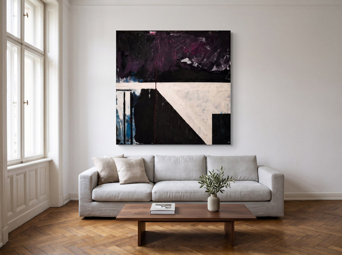 Nachhall über einem hellen Sofa im Altbau-Wohnzimmer (Visualisierung)