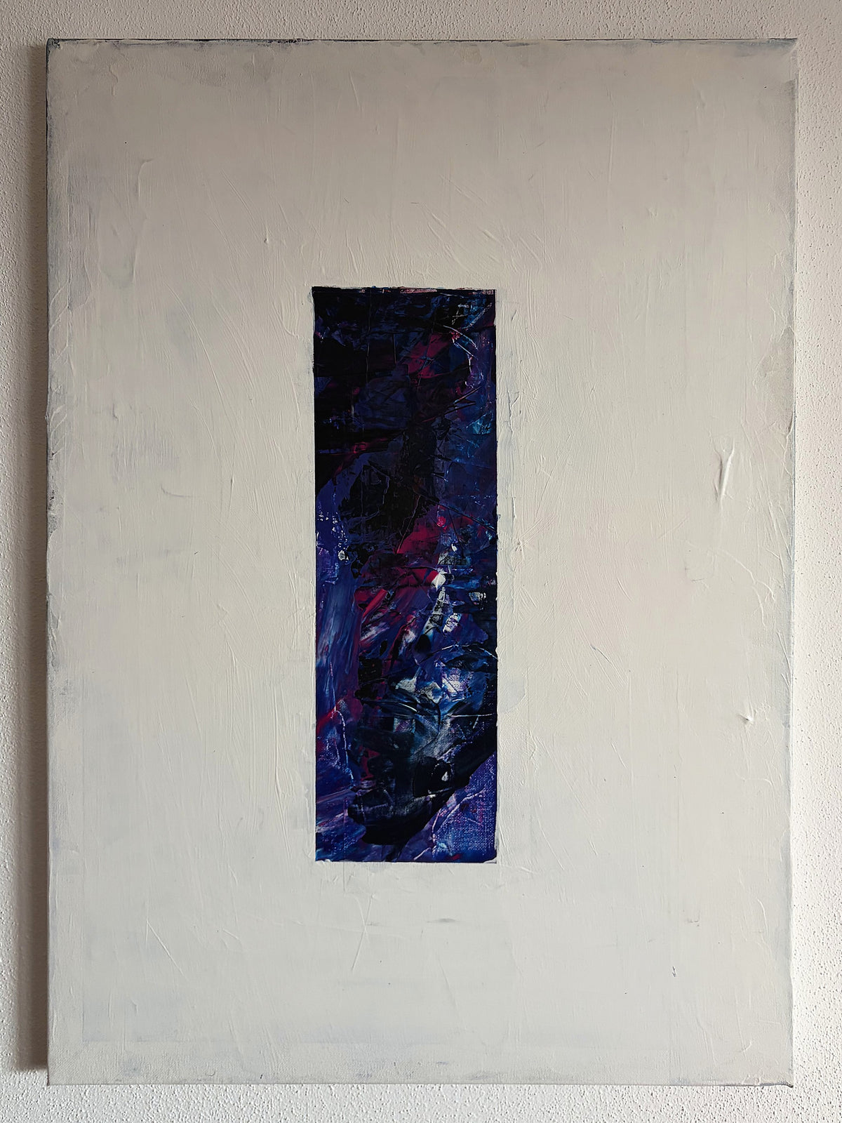 Spalt, frontal: Acryl auf Leinwand, 70 × 50 cm.
